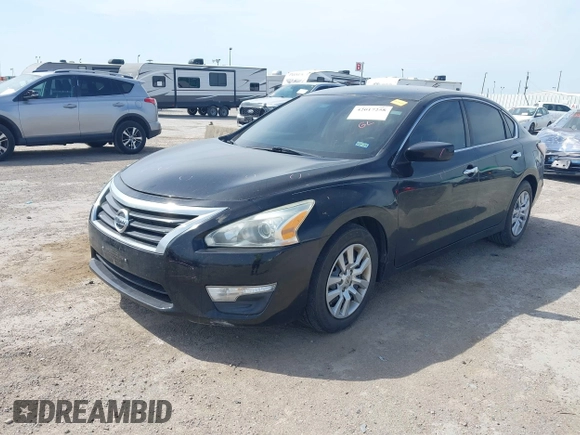 2014 Nissan Altima 2.5 S with VIN 1N4AL3AP3EN342745, listed as a IAAI auction lot 42017258 with 102,314 mi miles. Bid and sale history available at carsss.com. Image 2.