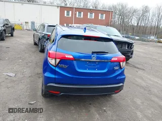 2022 Honda HR-V Sport with VIN 3CZRU6H18NM704652, listed as a IAAI auction lot 41742125 with 31,992 mi miles. Bid and sale history available at carsss.com. Image 16.