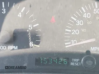 2000 Jeep Cherokee with VIN 1J4FT48SXYL236142, listed as a IAAI auction lot 42598342 with 153,426 mi miles and . Bid and sale history available at DreamBid. Image 7.