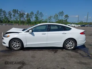 2016 Ford Fusion SE with VIN 3FA6P0HDXGR403268, listed as a IAAI auction lot 41936911 with 165,074 mi miles. Bid and sale history available at carsss.com. Image 14.
