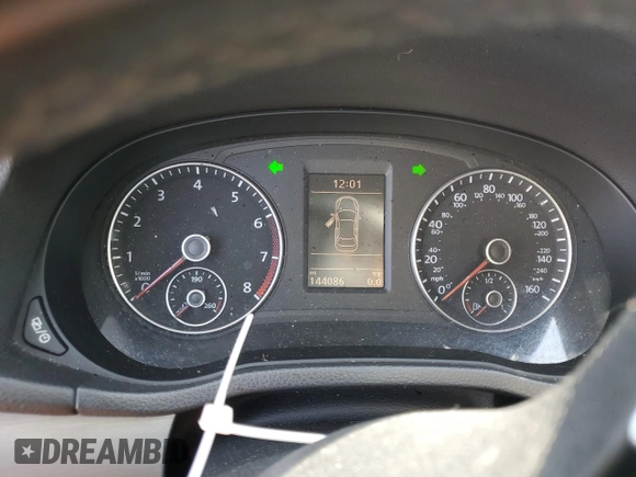 2015 Volkswagen Passat Sport с VIN 1VWBT7A33FC065723, выставлен на аукционе Copart как лот 48561105 с пробегом 144 086 миль миль и Списание • Salvage title. История ставок и продаж доступна на DreamBid. Изображение 9.