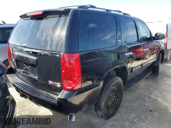 2009 GMC Yukon SLT w/4SB with VIN 1GKFC33019R280457, listed as a Copart auction lot 76685554 with 253,736 mi miles and Salvage Title. Bid and sale history available at carsss.com. Image 3.