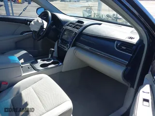 2014 Toyota Camry Hybrid LE with VIN 4T1BD1FK1EU127878, listed as a IAAI auction lot 41823638 with 179,141 mi miles. Bid and sale history available at carsss.com. Image 5.