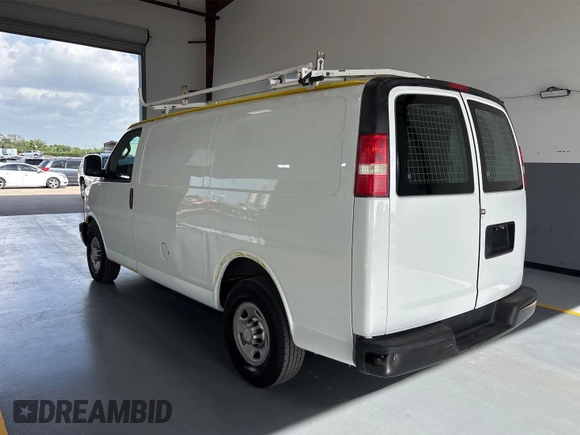 2016 Chevrolet Express Cargo with VIN 1GCWGAFF9G1172104, listed as a IAAI auction lot 42837161 with 120,500 mi miles and . Bid and sale history available at DreamBid. Image 4.