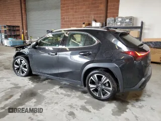 2024 Lexus UX with VIN JTHX6JBH5R2171624, listed as a Copart auction lot 48083695 with 4,231 mi miles and Salvage Title. Bid and sale history available at carsss.com. Image 2.
