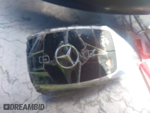 2019 Mercedes-Benz C 300 с VIN 55SWF8DB4KU294346, выставлен на аукционе IAAI как лот 42215950 с пробегом 81 881 миль миль и . История ставок и продаж доступна на DreamBid. Изображение 11.