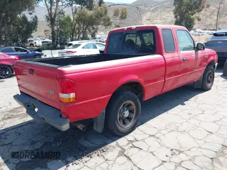 2000 Ford Ranger XL with VIN 1FTYR14V5YPA39917, listed as a IAAI auction lot 42218579 with 258,120 mi miles and . Bid and sale history available at carsss.com. Image 4.