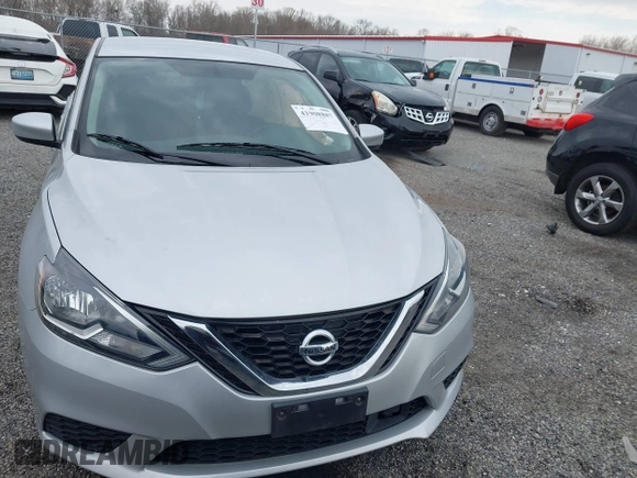2018 Nissan Sentra SV with VIN 3N1AB7AP2JL624330, listed as a IAAI auction lot 41908887 with 79,473 mi miles. Bid and sale history available at carsss.com. Image 12.