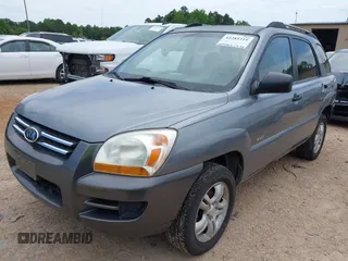 2008 Kia Sportage LX z VIN KNDJE723287473066, wystawiony jako IAAI lot #42285319 z przebiegiem 207 066 mil mil oraz . Historia ofert i sprzedaży dostępna na DreamBid. Obrazek 2.