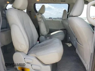 2013 Toyota Sienna XLE AAS z VIN 5TDYK3DC7DS405214, wystawiony jako Copart lot #62500205 z przebiegiem 182 468 mil mil oraz Szkoda całkowita • Salvage title. Historia ofert i sprzedaży dostępna na DreamBid. Obrazek 11.