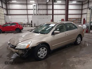 2005 Honda Accord LX z VIN 1HGCM56405A154610, wystawiony jako IAAI lot #41981328 z przebiegiem 177 047 mil mil oraz . Historia ofert i sprzedaży dostępna na DreamBid. Obrazek 19.