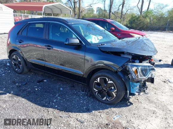 2024 Kia Niro Wind with VIN KNDCR3L18R5120606, listed as a IAAI auction lot 41812549 with 4,735 mi miles and . Bid and sale history available at DreamBid. Image 1.