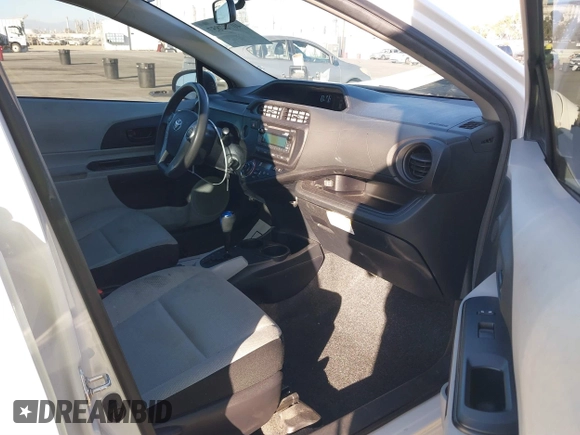 2014 Toyota Prius One with VIN JTDKDTB38E1575308, listed as a IAAI auction lot 40787857 with 70,891 mi miles and . Bid and sale history available at DreamBid. Image 5.