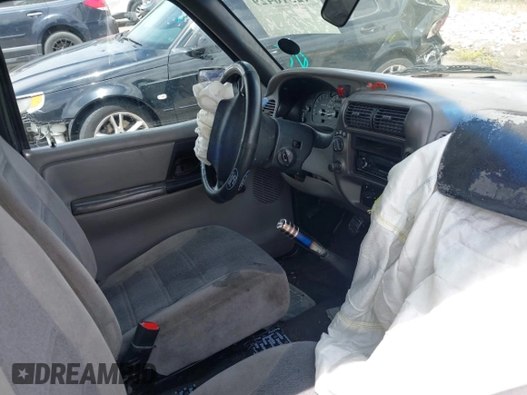 1998 Ford Ranger XL with VIN 1FTZR15U5WPB26207, listed as a IAAI auction lot 42516429 with 242,501 mi miles and . Bid and sale history available at DreamBid. Image 5.
