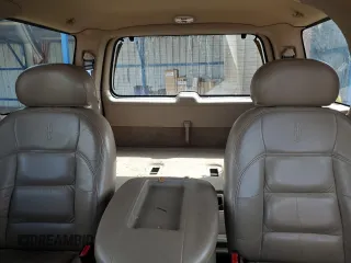 1998 Lincoln Navigator with VIN 5LMFU28L6WLJ07689, listed as a Copart auction lot 52129215 with 238,124 mi miles and Clean title. Bid and sale history available at DreamBid. Image 10.