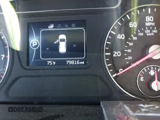 2016 Kia Sorento LX with VIN 5XYPG4A38GG119543, listed as a IAAI auction lot 41630117 with 79,816 mi miles. Bid and sale history available at carsss.com. Image 7.