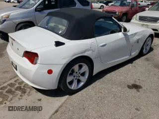 2007 BMW Z4 3.0i with VIN 4USBU33587LW70632, listed as a Copart auction lot 51910635 with 198,700 mi miles and Clean Title. Bid and sale history available at carsss.com. Image 3.