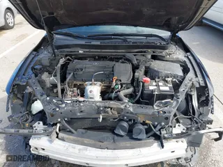 2016 Acura TLX Tech with VIN 19UUB1F5XGA015812, listed as a IAAI auction lot 41871181 with 135,638 mi miles. Bid and sale history available at carsss.com. Image 10.