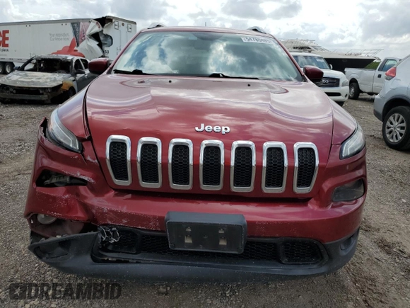 2017 Jeep Cherokee Latitude with VIN 1C4PJLCB8HD232098, listed as a Copart auction lot 54789485 with 68,735 mi miles and Salvage Title. Bid and sale history available at DreamBid. Image 5.