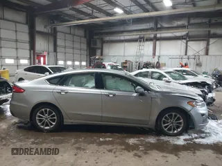 2020 Ford Fusion SE with VIN 3FA6P0HD3LR124660, listed as a IAAI auction lot 41598509 with 108,008 mi miles and . Bid and sale history available at DreamBid. Image 13.