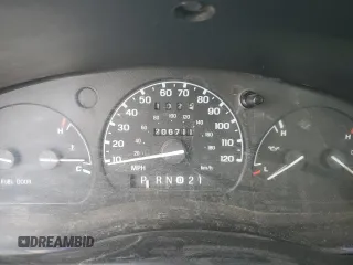 2000 Ford Ranger XL with VIN 1FTYR10V1YPA88554, listed as a Copart auction lot 49630765 with 206,711 mi miles and Salvage Title. Bid and sale history available at carsss.com. Image 9.