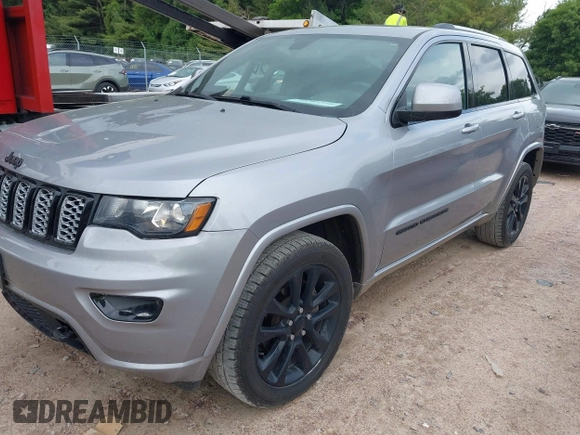 2019 Jeep Grand Cherokee Laredo E с VIN 1C4RJFAG3KC674406, выставлен на аукционе IAAI как лот 42389320 с пробегом 92 368 миль миль и . История ставок и продаж доступна на DreamBid. Изображение 17.