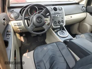 2008 Mazda CX-7 Grand Touring z VIN JM3ER29L880208537, wystawiony jako Copart lot #59418275 z przebiegiem 158 564 mil mil oraz Szkoda całkowita • Salvage title. Historia ofert i sprzedaży dostępna na DreamBid. Obrazek 8.