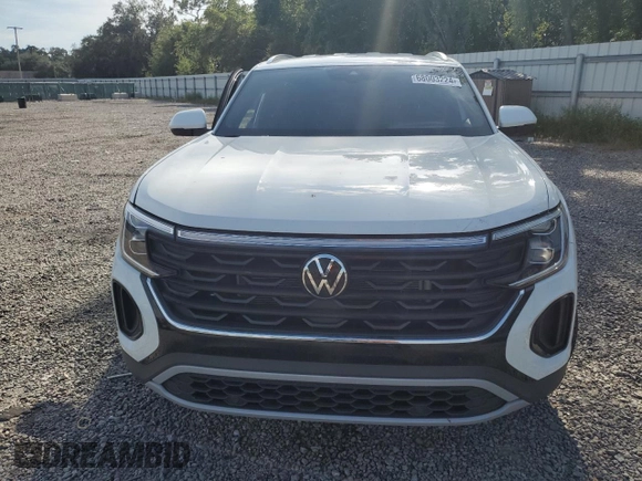 2024 Volkswagen Atlas SE z VIN 1V2DE2CA2RC207731, wystawiony jako Copart lot #68003224 z przebiegiem 12 886 mil mil oraz Szkoda całkowita • Salvage title. Historia ofert i sprzedaży dostępna na DreamBid. Obrazek 5.