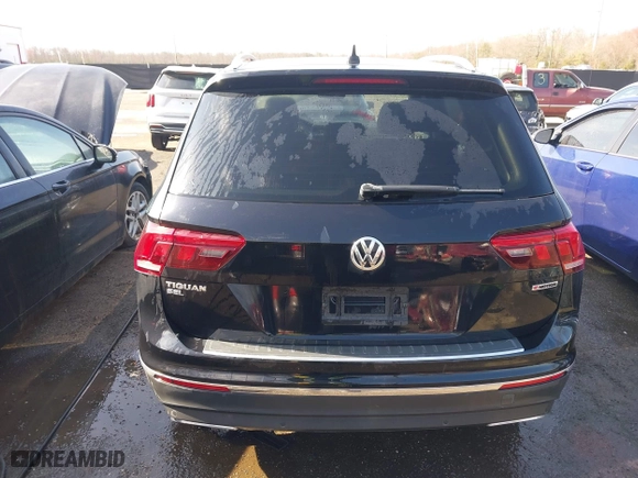 2020 Volkswagen Tiguan SE with VIN 3VV2B7AX5LM116837, listed as a IAAI auction lot 41791864 with 76,623 mi miles. Bid and sale history available at carsss.com. Image 17.