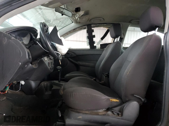 2003 Ford Focus ZX3 with VIN 3FAFP31Z73R178518, listed as a Copart auction lot 50200105 with 317,147 mi miles and Salvage title. Bid and sale history available at DreamBid. Image 7.