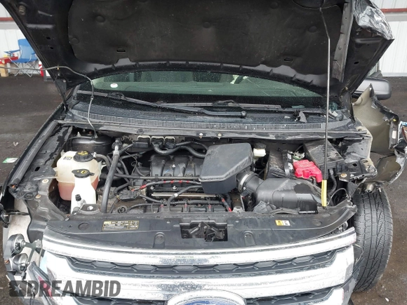 2014 Ford Edge SE with VIN 2FMDK4GC4EBA98325, listed as a IAAI auction lot 42197800 with 231,052 mi miles and . Bid and sale history available at DreamBid. Image 10.