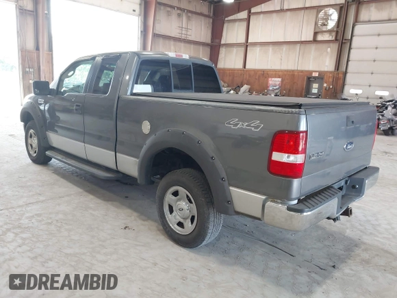 2005 Ford F-150 XLT with VIN 1FTPX14515NA34965, listed as a IAAI auction lot 42582315 with 178,636 mi miles and . Bid and sale history available at DreamBid. Image 3.