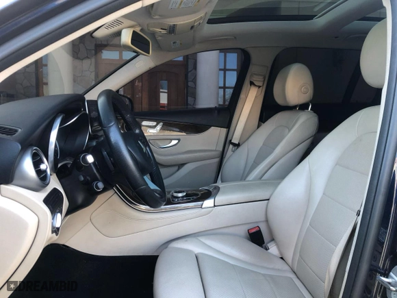 2017 Mercedes-Benz GLC with VIN WDC0G4JB0HF186516, listed as a Copart auction lot 49427955 with 44,315 mi miles and Clean Title. Bid and sale history available at carsss.com. Image 9.