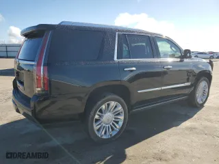 2019 Cadillac Escalade Platinum with VIN 1GYS4DKJ2KR169309, listed as a Copart auction lot 49175955 with 82,538 mi miles and Salvage Title. Bid and sale history available at carsss.com. Image 3.
