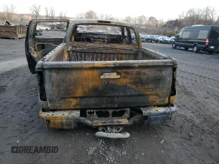 2014 Toyota Tundra Limited z VIN 5TFHY5F13EX352044, wystawiony jako Copart lot #81913994 z przebiegiem Nie podano mil oraz Szkoda całkowita • Salvage title. Historia ofert i sprzedaży dostępna na DreamBid. Obrazek 6.