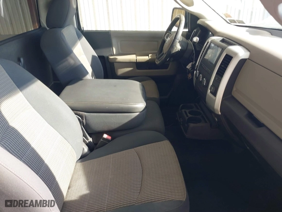 2010 Dodge Ram 1500 Sport with VIN 3D7JV1ET4AG183565, listed as a IAAI auction lot 41261584 with 124,281 mi miles. Bid and sale history available at carsss.com. Image 5.