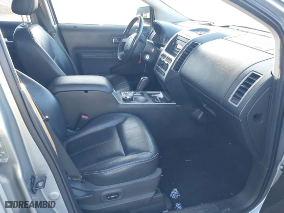 2007 Ford Edge SEL with VIN 2FMDK48CX7BA74631, listed as a IAAI auction lot 40545931 with 197,327 mi miles. Bid and sale history available at carsss.com. Image 5.