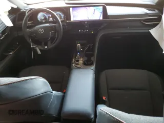 2024 Toyota Crown XLE z VIN JTDAAAAFXR3024697, wystawiony jako Copart lot #58927054 z przebiegiem 8695 mil mil oraz Szkody całkowita. Historia ofert i sprzedaży dostępna na DreamBid. Obrazek 8.