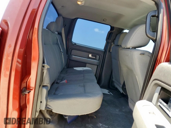 2014 Ford F-150 XL с VIN 1FTEW1CM0EKD79764, выставлен на аукционе Copart как лот 59053215 с пробегом 256 222 миль миль и Списание • Salvage title. История ставок и продаж доступна на DreamBid. Изображение 10.