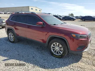 2019 Jeep Cherokee Latitude with VIN 1C4PJMCB5KD244917, listed as a Copart auction lot 51014925 with 90,127 mi miles and Salvage Title. Bid and sale history available at carsss.com. Image 4.
