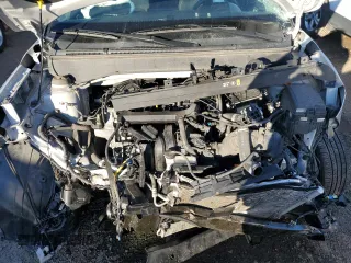 2023 Hyundai Venue Limited z VIN KMHRC8A38PU218109, wystawiony jako Copart lot #82295964 z przebiegiem 61 796 mil mil oraz Szkoda całkowita • Salvage title. Historia ofert i sprzedaży dostępna na DreamBid. Obrazek 11.