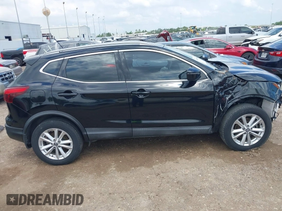 2019 Nissan Rogue Sport S with VIN JN1BJ1CP5KW524557, listed as a IAAI auction lot 42086359 with 114,281 mi miles. Bid and sale history available at carsss.com. Image 14.