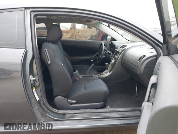 2006 Scion tC z VIN JTKDE167160072405, wystawiony jako IAAI lot #41861950 z przebiegiem 292 742 mil mil oraz . Historia ofert i sprzedaży dostępna na DreamBid. Obrazek 5.