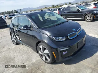 2018 BMW i3 with VIN WBY7Z2C58JVE65140, listed as a Copart auction lot 47997783 with 38,913 mi miles. Bid and sale history available at carsss.com. Image 4.