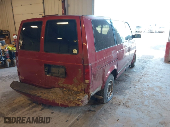 1997 Chevrolet Astro z VIN 1GNDM19WXVB131278, wystawiony jako IAAI lot #42231868 z przebiegiem 271 239 mil mil oraz . Historia ofert i sprzedaży dostępna na DreamBid. Obrazek 4.