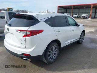 2023 Acura RDX w/Technology Package with VIN 5J8TC2H50PL000526, listed as a IAAI auction lot 41651420 with 33,354 mi miles. Bid and sale history available at carsss.com. Image 4.