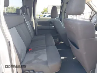 2006 Ford F-150 XLT с VIN 1FTRW14W76KD37739, выставлен на аукционе IAAI как лот 42706614 с пробегом 325 028 миль миль и . История ставок и продаж доступна на DreamBid. Изображение 8.