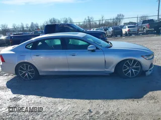 2018 Volvo S90 Momentum with VIN LVY982AKXJP019409, listed as a IAAI auction lot 41462054 with 99,374 mi miles. Bid and sale history available at carsss.com. Image 13.