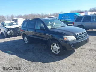 2006 Toyota Highlander w/3rd Row with VIN JTEEP21A660150722, listed as a IAAI auction lot 41765178 with 246,090 mi miles. Bid and sale history available at carsss.com. Image 1.