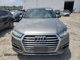 2017 Audi Q7 Prestige with VIN WA1VAAF75HD016562, listed as a Copart auction lot 62058235 with 63,419 mi miles and Salvage title. Bid and sale history available at DreamBid. Image 5.